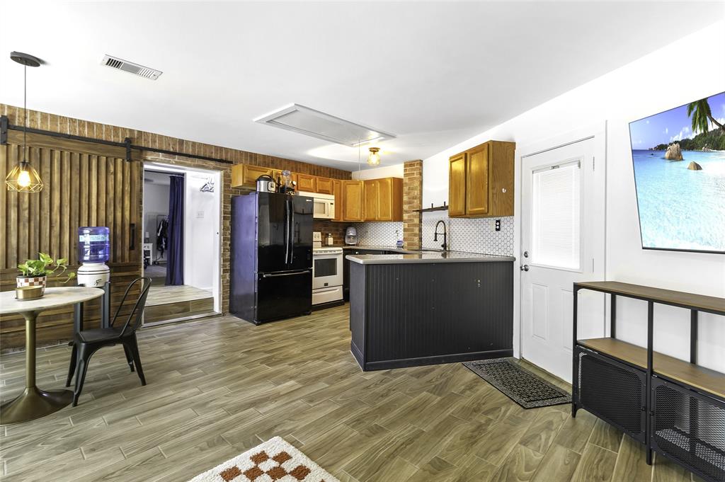 526 Pebble Creek Crk, Livingston, Texas image 32