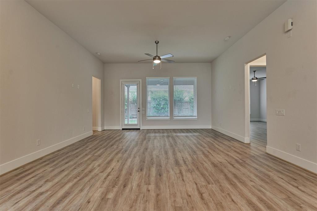 110 S Ocotillo Ridge, Montgomery, Texas image 21