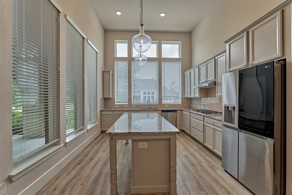 110 S Ocotillo Ridge, Montgomery, Texas image 16