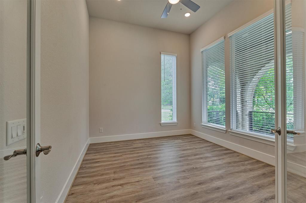 110 S Ocotillo Ridge, Montgomery, Texas image 13