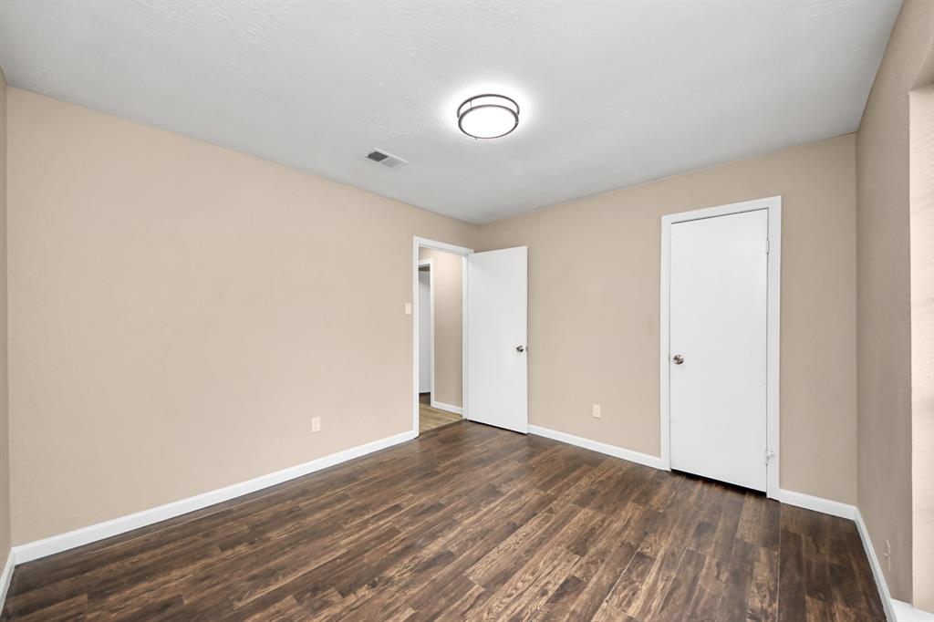2257 County Road 206, Alvin, Texas image 35