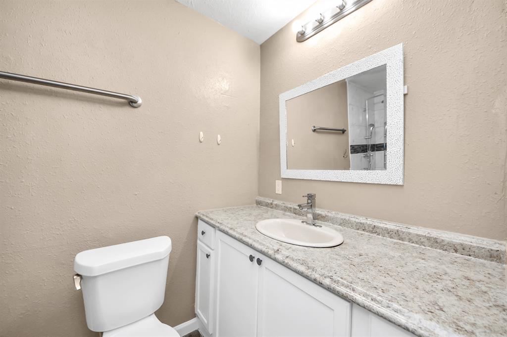 2257 County Road 206, Alvin, Texas image 32