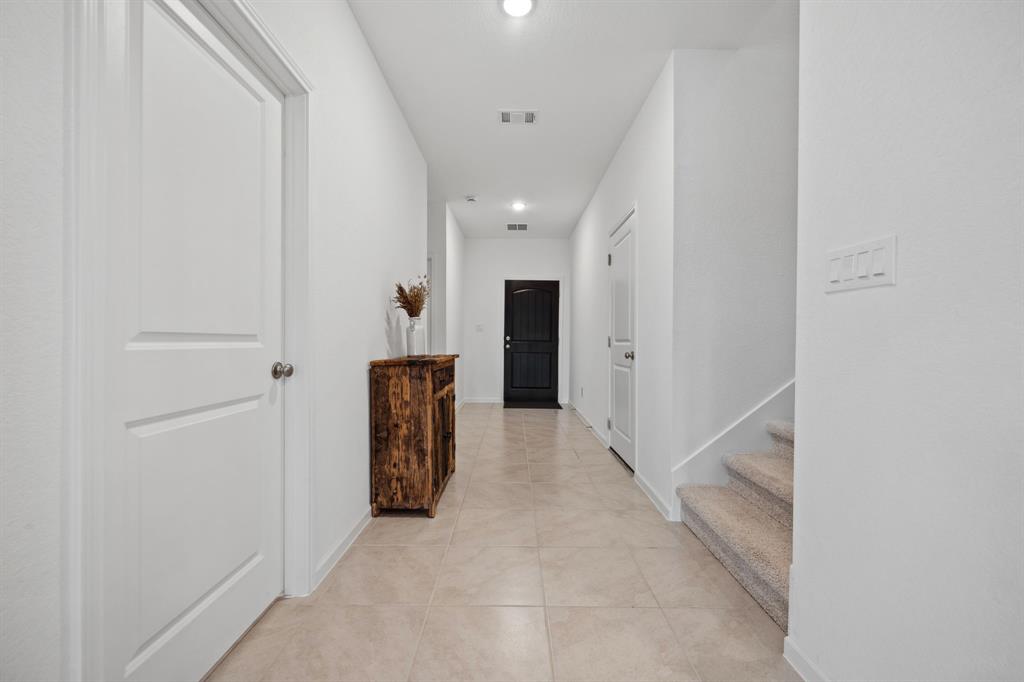 228 Little Spring Court, Anahuac, Texas image 4