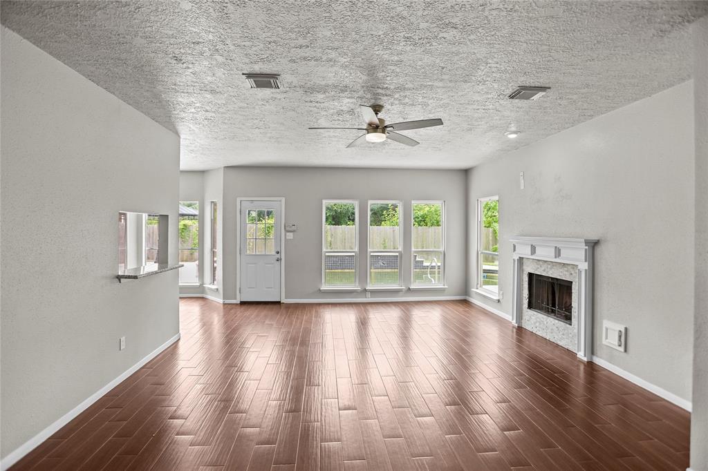 1011 Highland Woods Drive