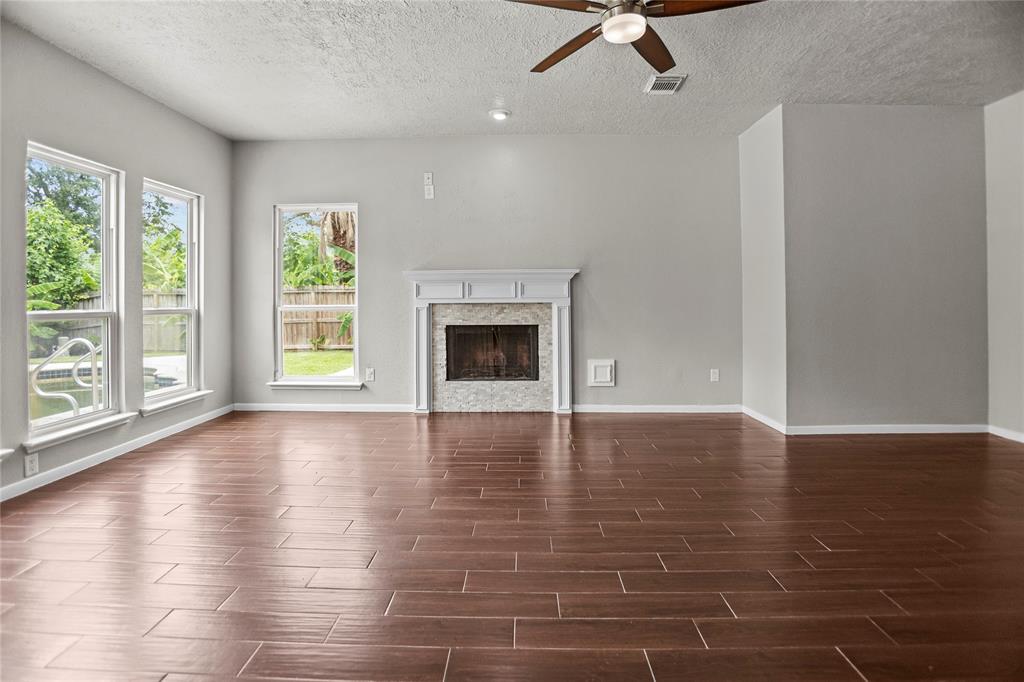 1011 Highland Woods Drive