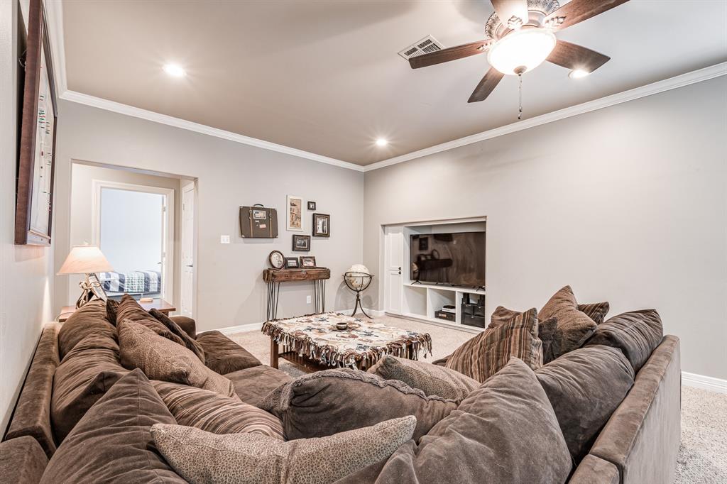 6118 Soaring Pine Court, Kingwood, Texas image 32
