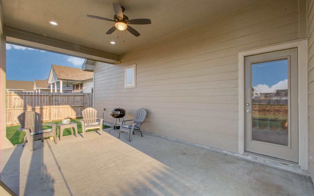 13931 S River Drive, Baytown, Texas image 38