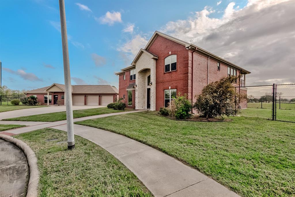 4110 Greenway Meadows Drive, Port Arthur, Texas image 7