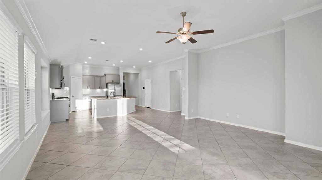5022 Naples Grove Lane, Rosharon, Texas image 13