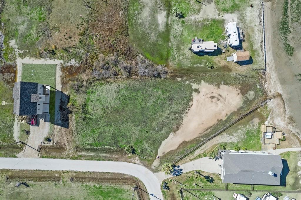 1027 Rollover Circle Lot 7 Cir, Gilchrist, Texas image 10