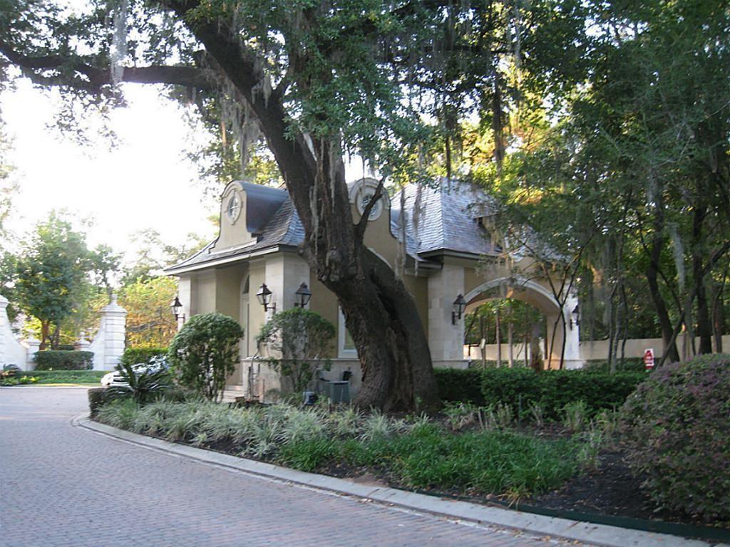 117 Kings Lake Estates Boulevard, Humble, Texas image 5