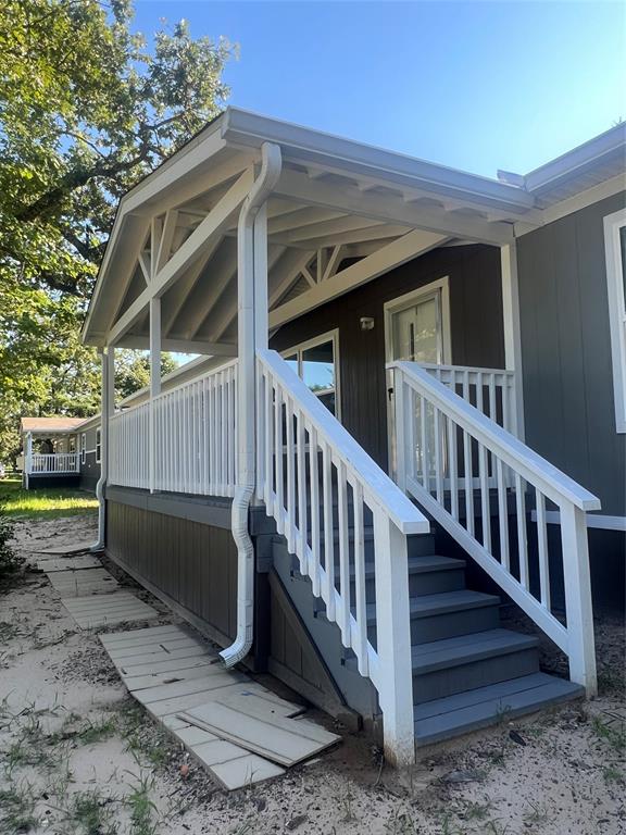 125 Wood Farm Estates Road, Huntsville, Texas image 12