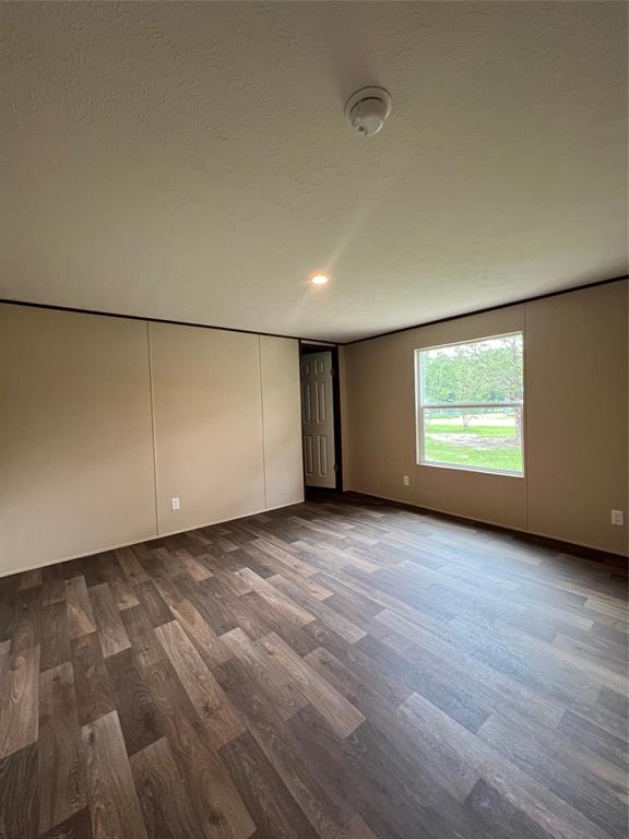 125 Wood Farm Estates Road, Huntsville, Texas image 7