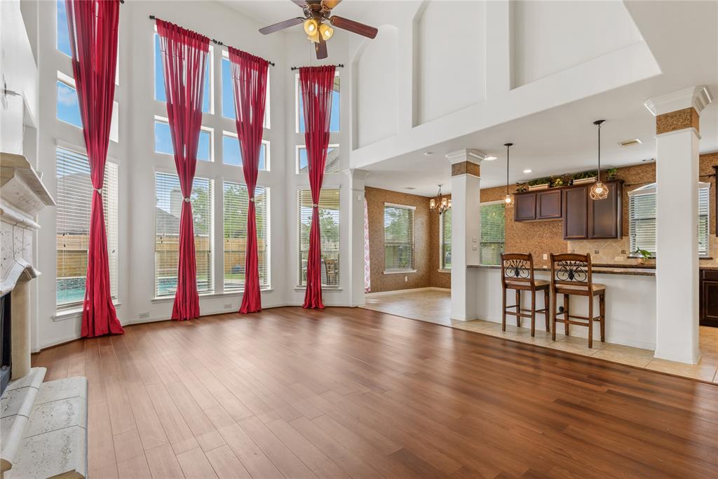 9431 Copper Cove Lane, Rosharon, Texas image 11