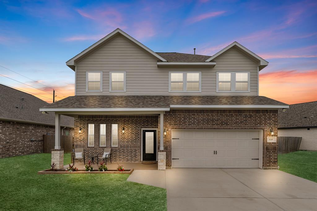 630 Rain Cloud Drive, Baytown, Texas image 1