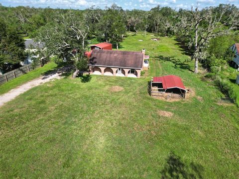 A home in Brazoria