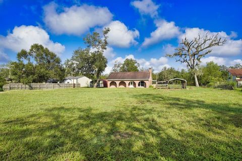 A home in Brazoria