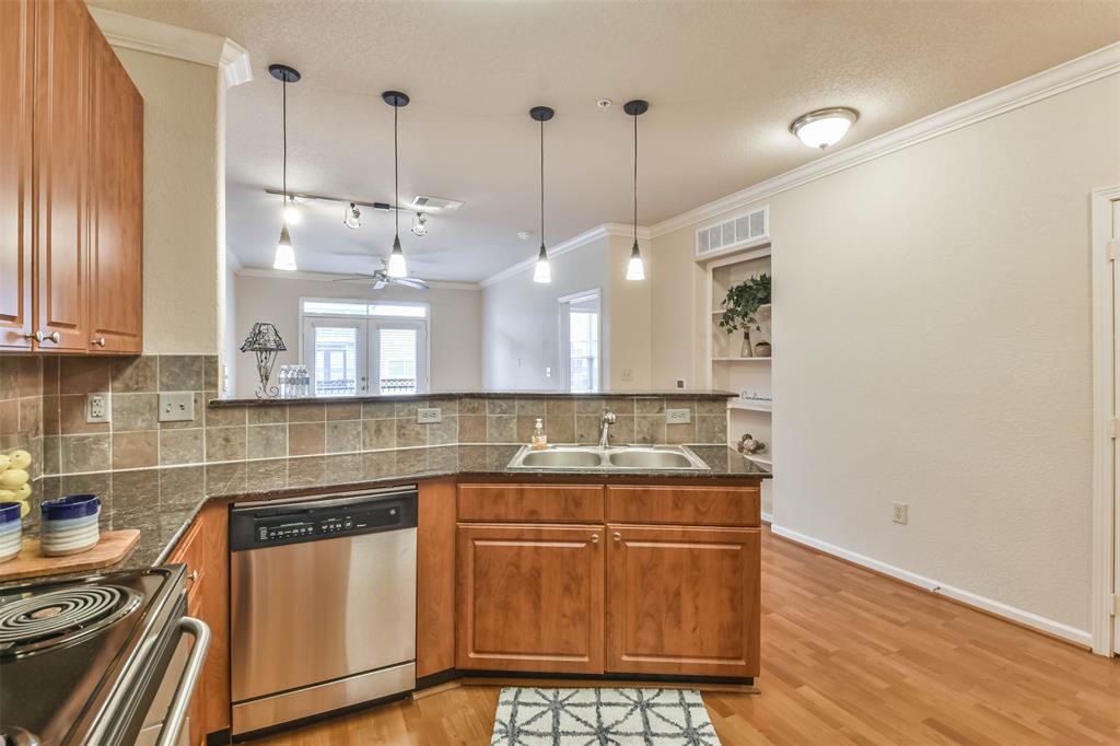 1711 Old Spanish Trail 406