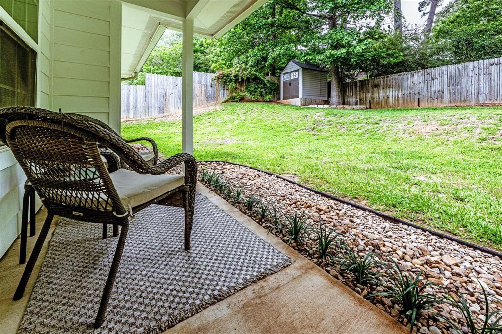 325 Green Leaf Street, Huntsville, Texas image 20