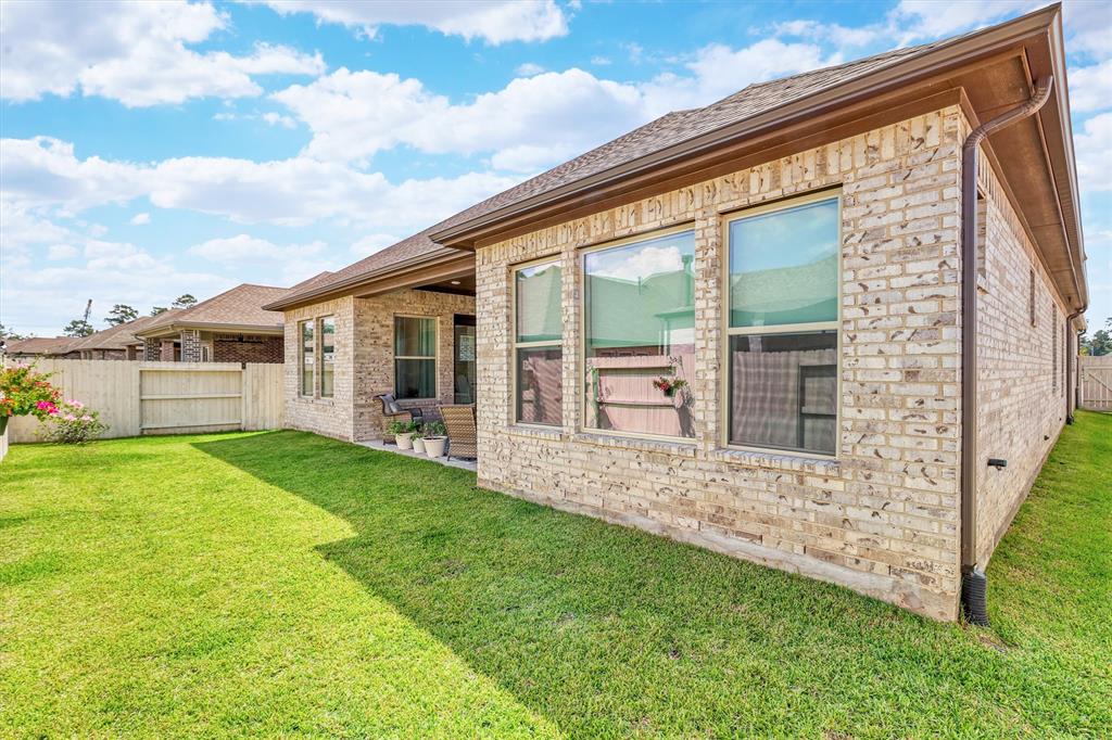 960 Terlingua Creek Drive, Conroe, Texas image 18