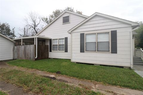 A home in Texas City