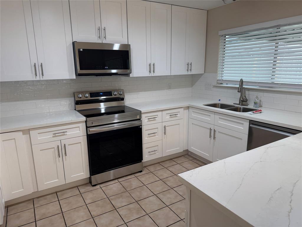 19710 Auburn Park Lane, Spring, Texas image 14