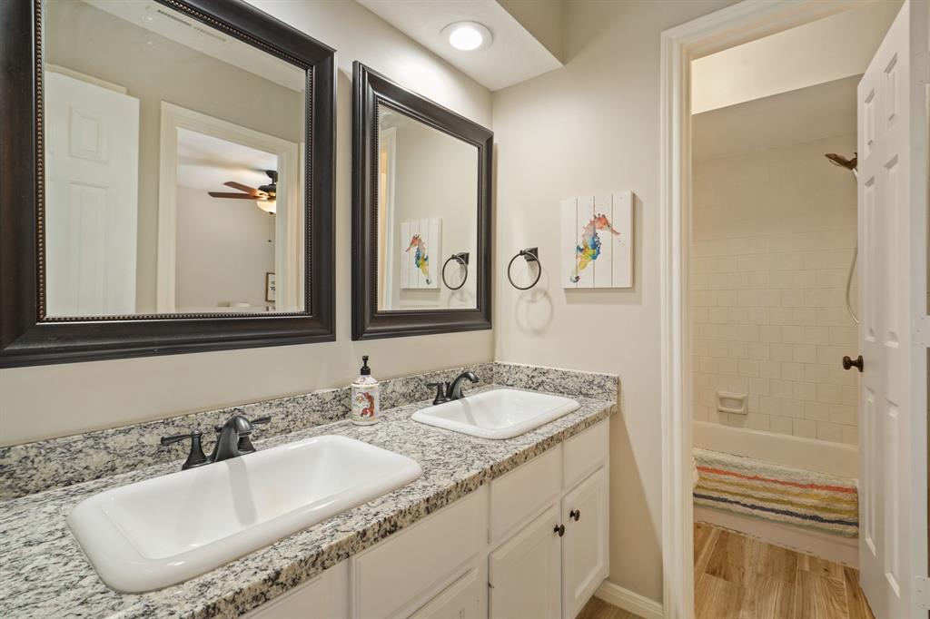 3303 Quiet Lake Drive, Katy, Texas image 36