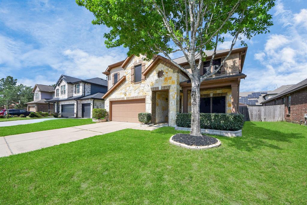 9811 Layton Ridge Drive, Humble, Texas image 4