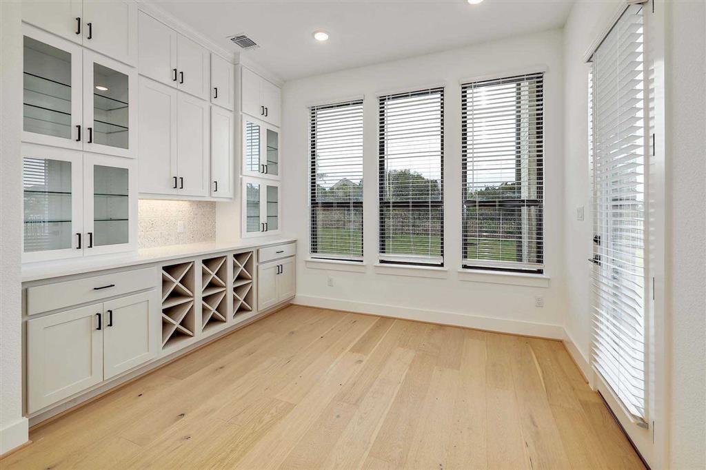 7911 Trillium Hollow Court, Katy, Texas image 10