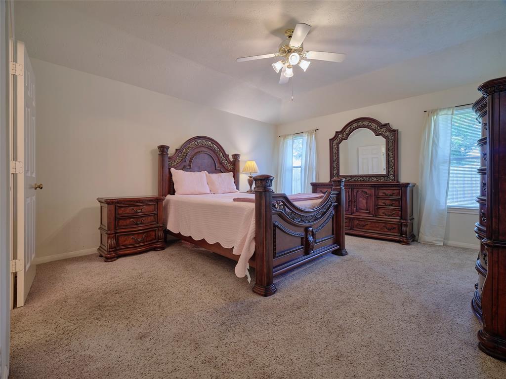 1401 Village Court Drive, Rosenberg, Texas image 22