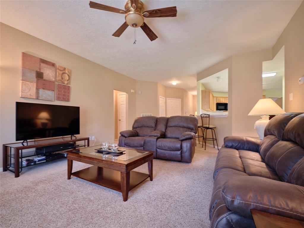1401 Village Court Drive, Rosenberg, Texas image 16