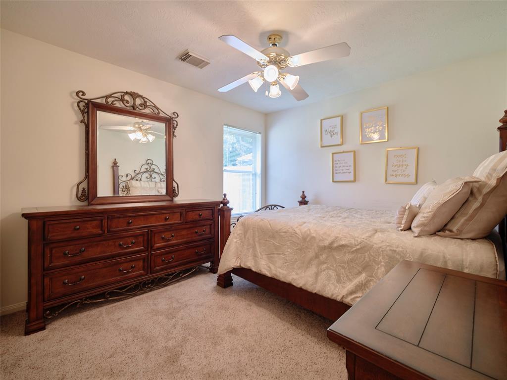 1401 Village Court Drive, Rosenberg, Texas image 30