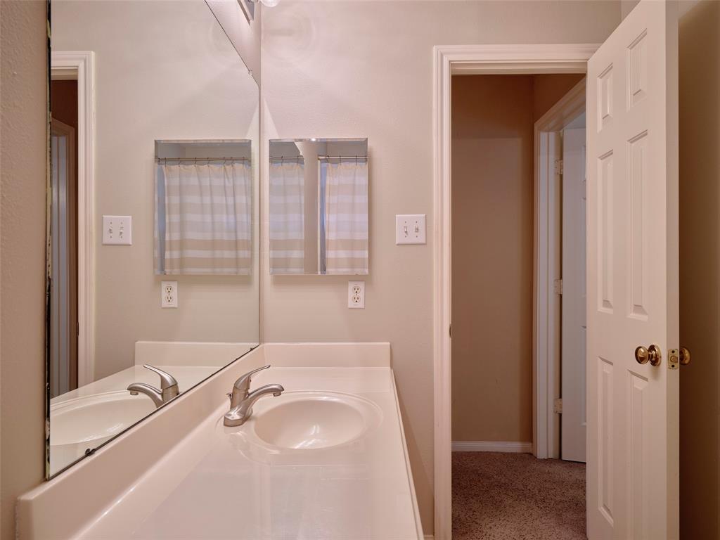 1401 Village Court Drive, Rosenberg, Texas image 34