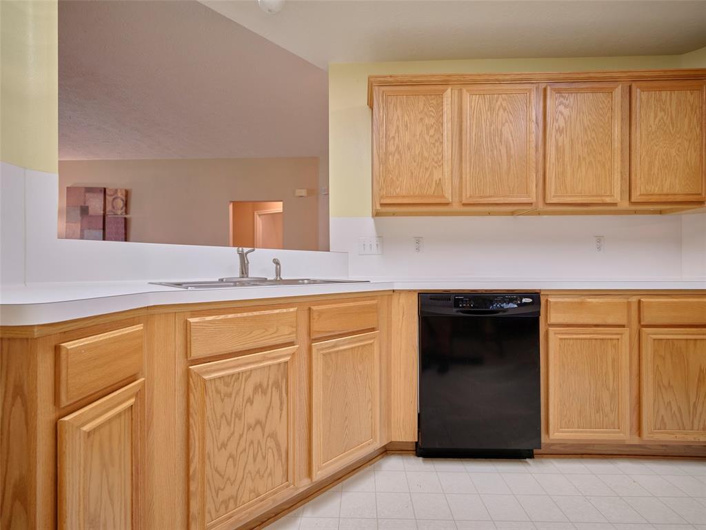 1401 Village Court Drive, Rosenberg, Texas image 20