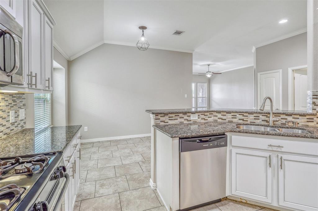3515 Cactus Field Lane, Katy, Texas image 11