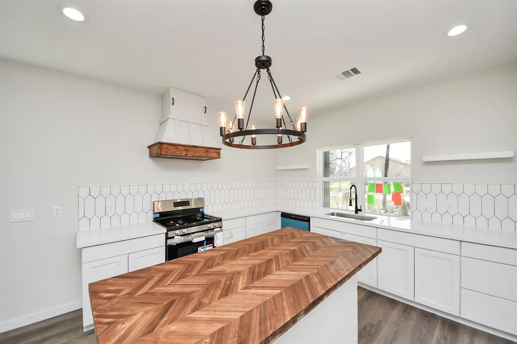 431 Cartersville Street, Houston, Texas image 19