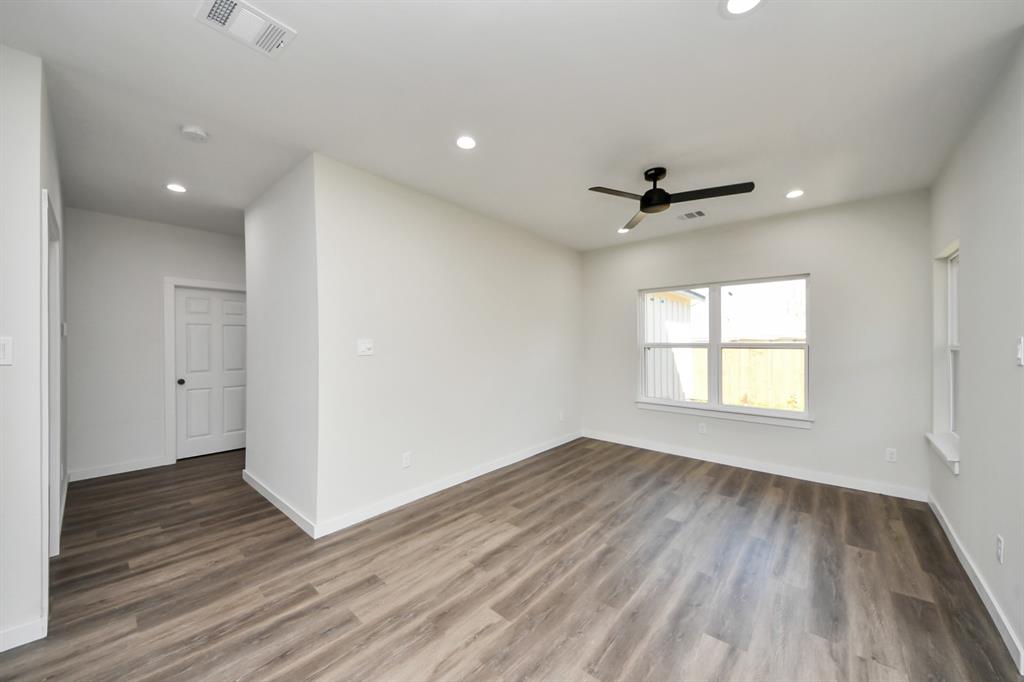 431 Cartersville Street, Houston, Texas image 14