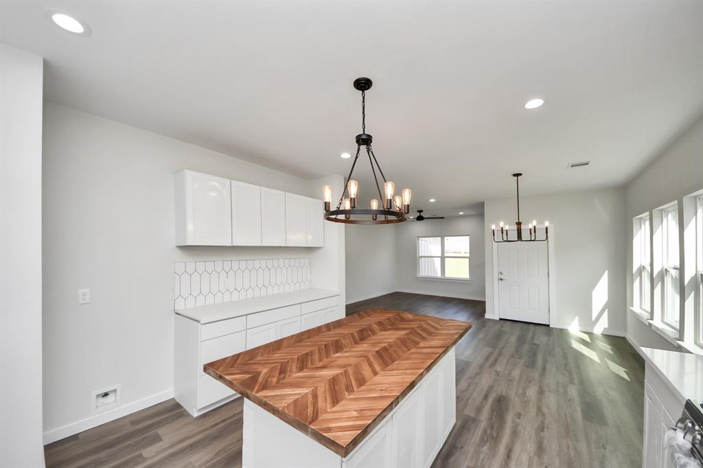 431 Cartersville Street, Houston, Texas image 22