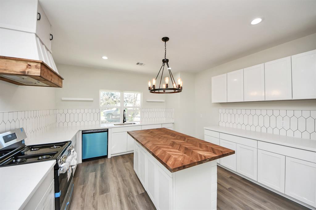 431 Cartersville Street, Houston, Texas image 13