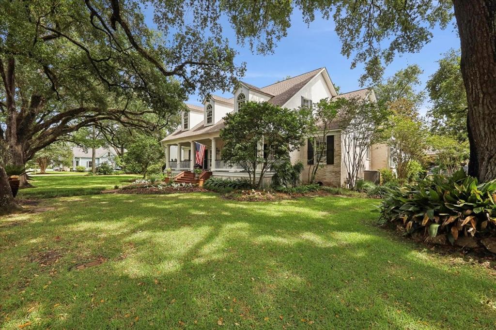 1007 Pine Avenue, Orange, Texas image 2