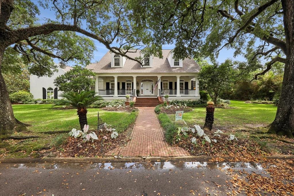 1007 Pine Avenue, Orange, Texas image 1