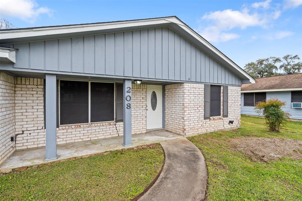 208 Timber Lane, Baytown, Texas image 45