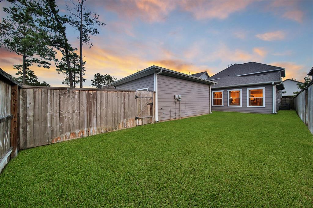 22 Burgess Bend Way, Spring, Texas image 40