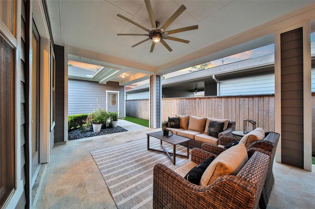 22 Burgess Bend Way, Spring, Texas image 38