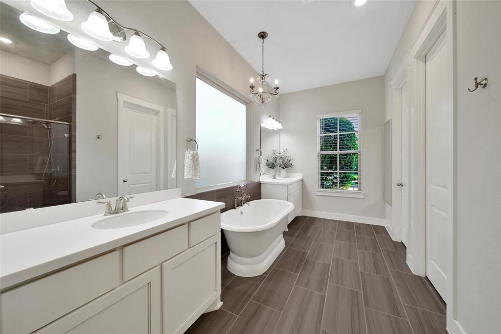 22 Burgess Bend Way, Spring, Texas image 19