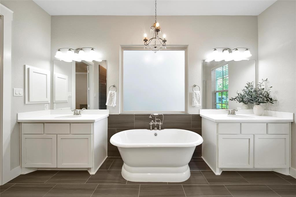 22 Burgess Bend Way, Spring, Texas image 22