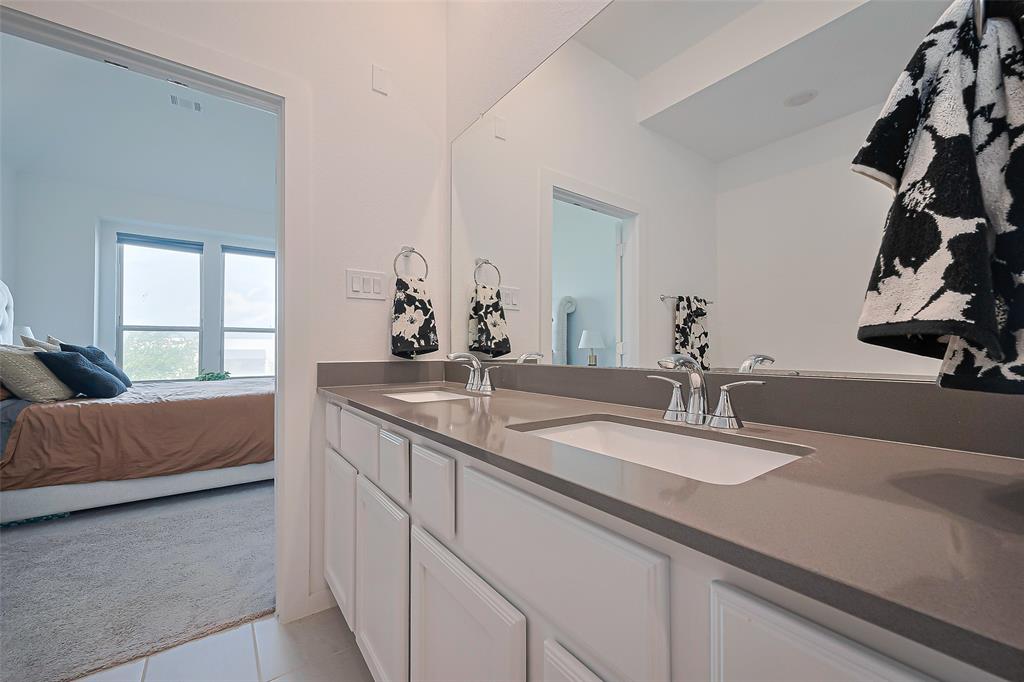 11251 Buchanan Coves Lane, Cypress, Texas image 43