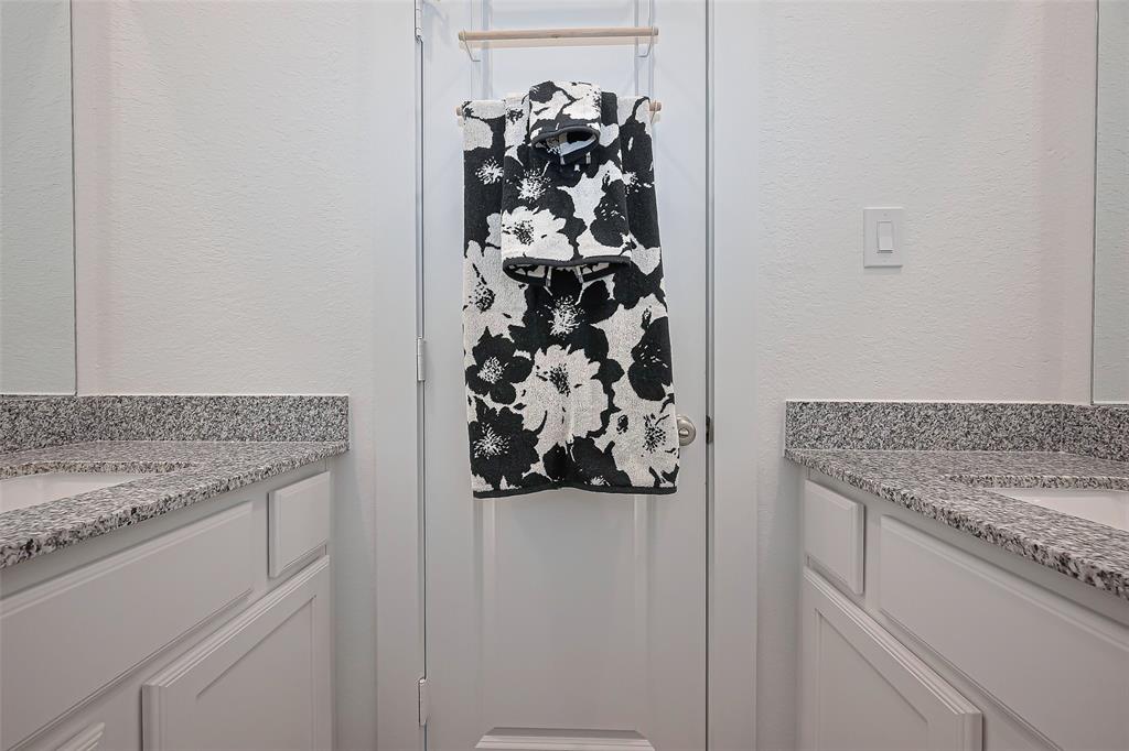 11251 Buchanan Coves Lane, Cypress, Texas image 28
