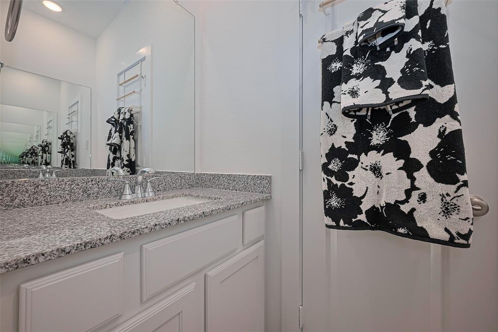 11251 Buchanan Coves Lane, Cypress, Texas image 29