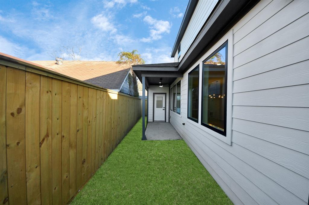 3615 Gano Street, Houston, Texas image 37